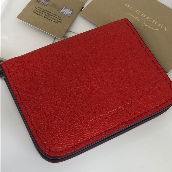 Burberry Link Detail Leather ID Card Case Charm - Picture 4 of 6